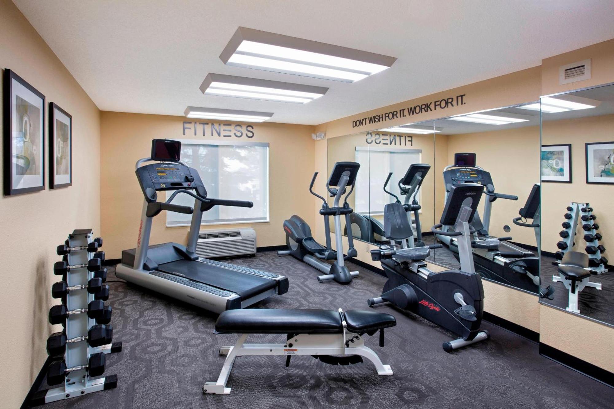 Fairfield Inn & Suites מריוויל מראה חיצוני תמונה