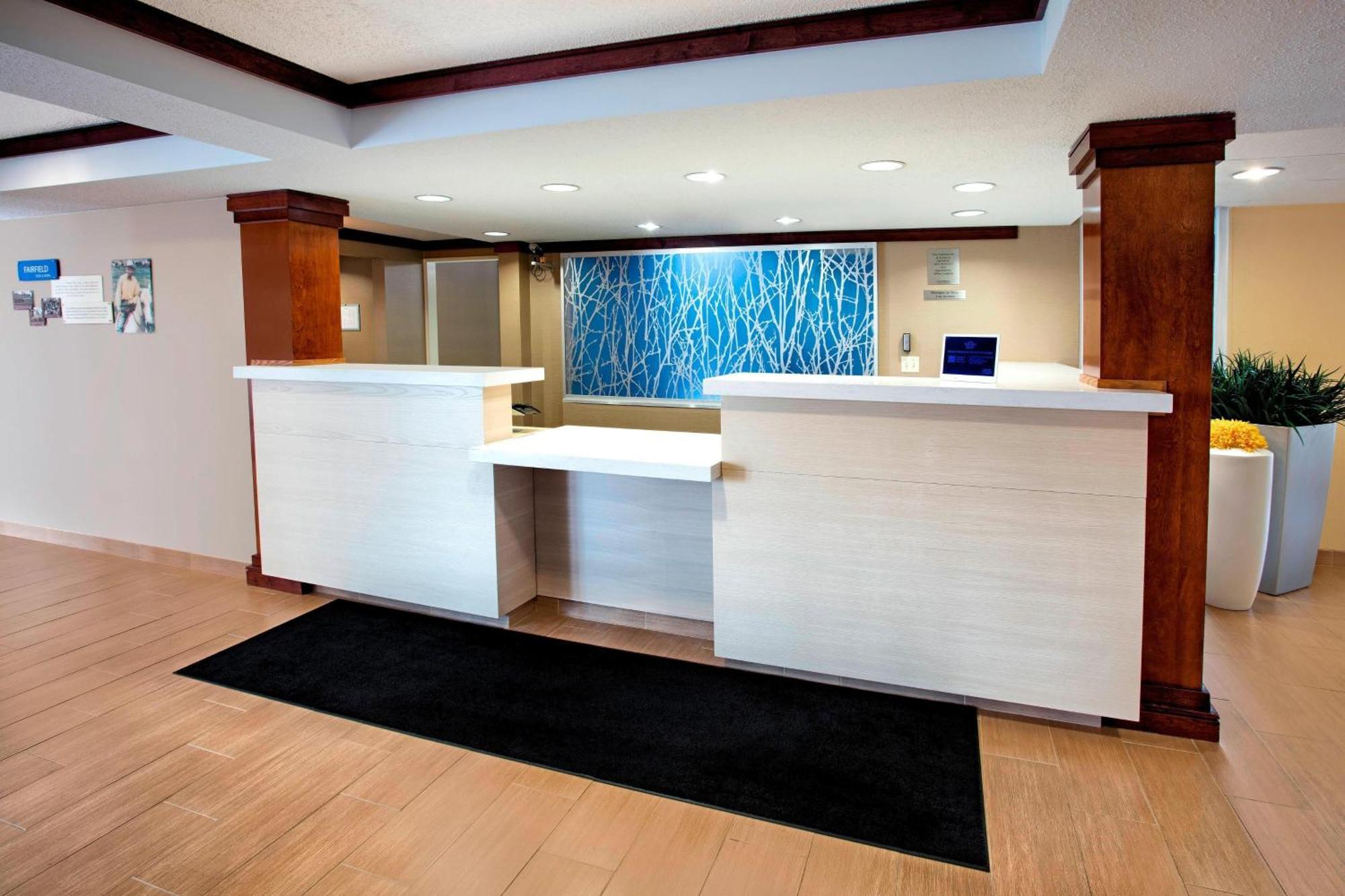 Fairfield Inn & Suites מריוויל מראה חיצוני תמונה